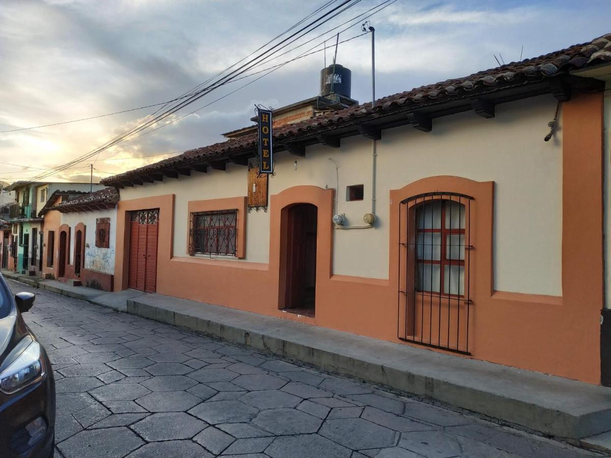 San Cristóbal de Las Casas Hotel Alexandria מראה חיצוני תמונה